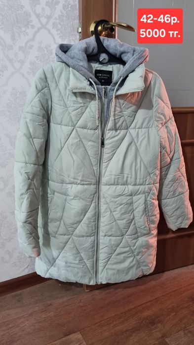 Продам плащ в отличном состоянии