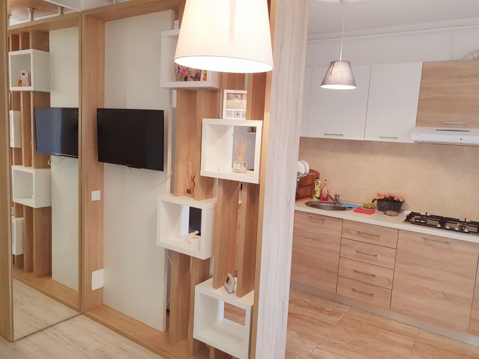 Ofer spre inchiriere garsoniera in complex New Residence, str Cooperativei