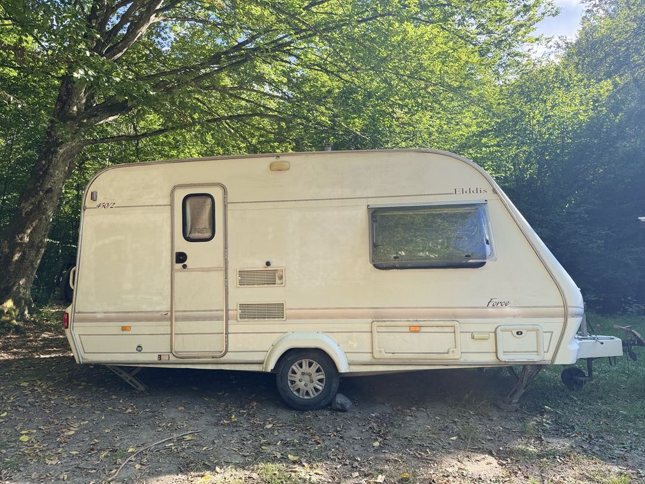 Vand rulota Elddis 450 Force 2002