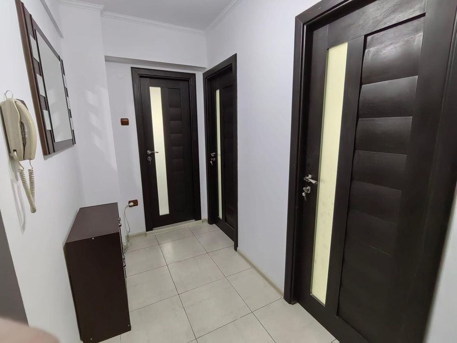 Închiriez garsoniera - 42 mp Craiovita noua (10 min Promenada)