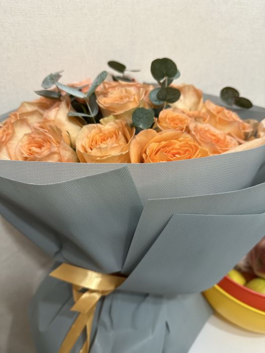 Продам цветы в хорошем состоянии .