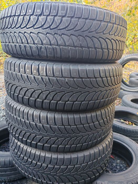 225 65 17, 4buc iarnă Bridgestone Blizak Lm80, peste 5mm