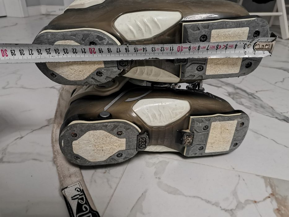 Clăpari Ski Dalbello Aspire 99 23.5-27.9