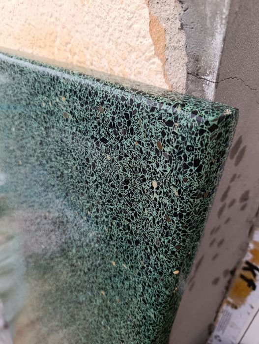 Продаётся мрамор готовый лист палировыный 130/60