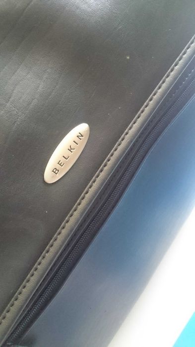 кожен куфар с колела Belkin за Acer Predator 17"