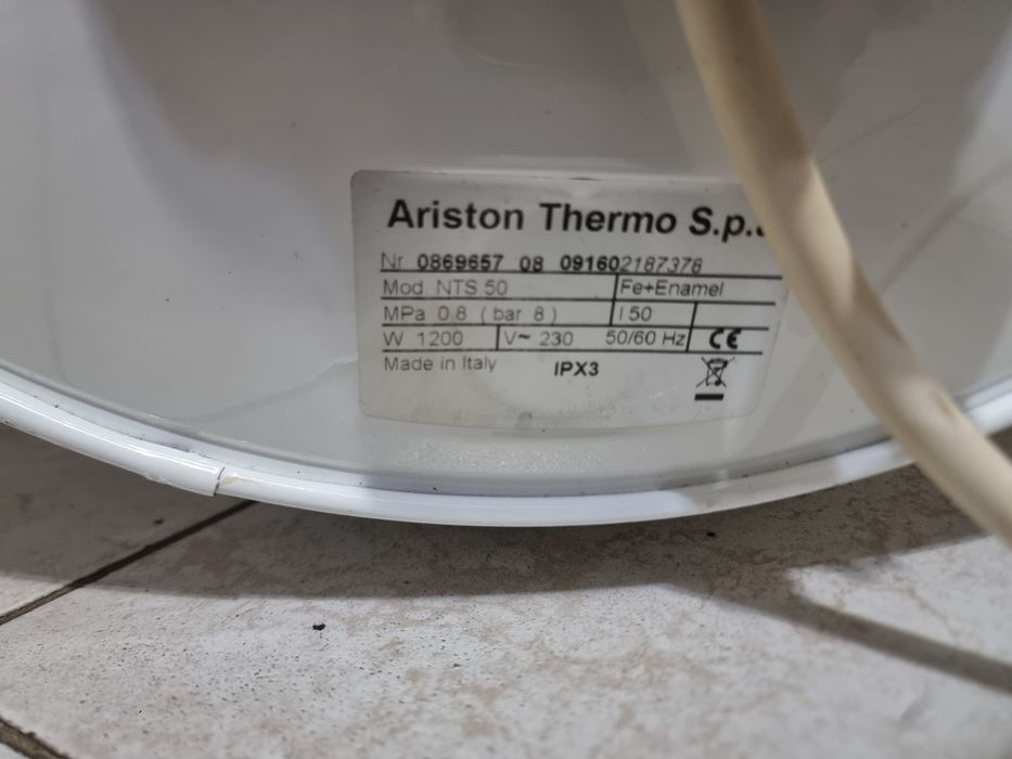 Boiler Ariston 50L Pret fix