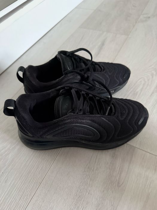 papuci nike air max 720