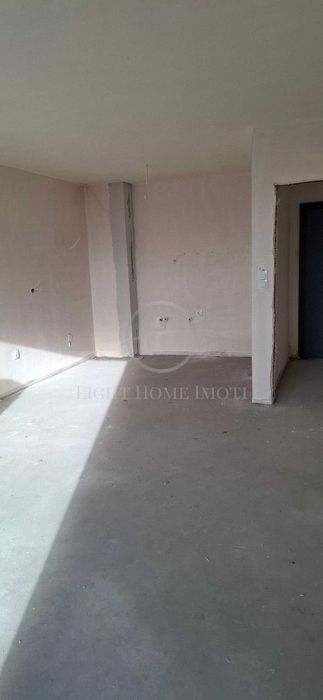 Продава се Двустаен апартамент в Пловдив, Христо Смирненски - 74 кв.м за 1062 €/кв.м - Снимка #1