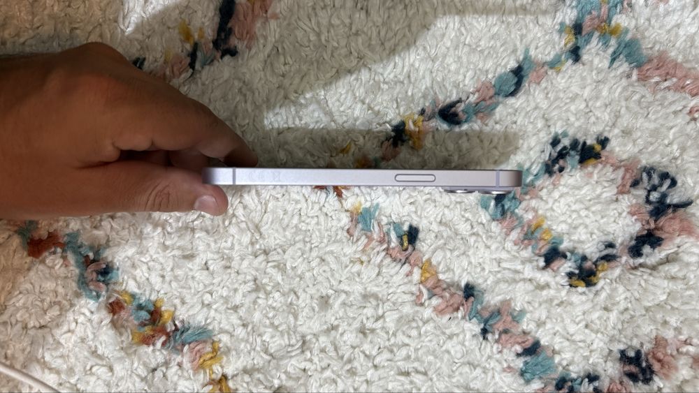 Apple iPhone 14