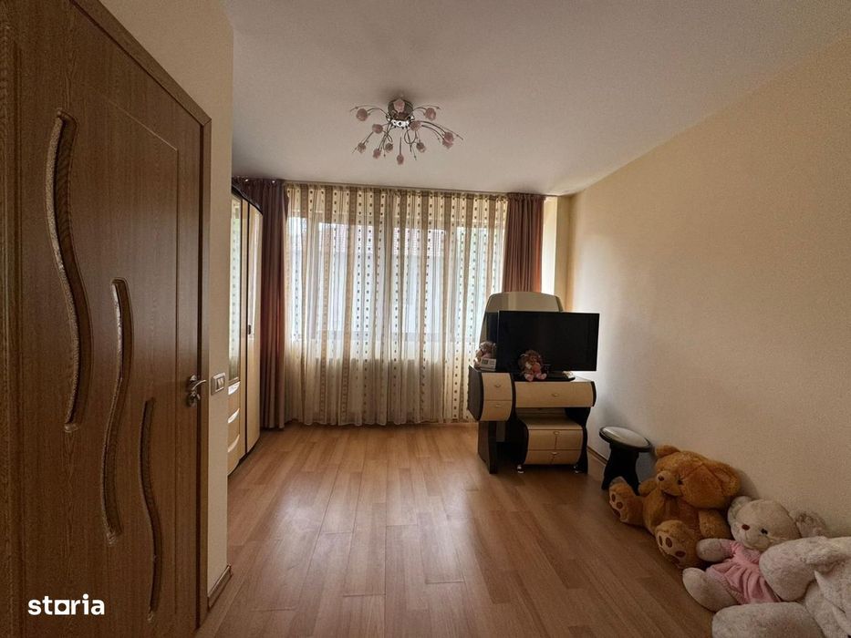 3 Camere  || Voluntari || Ideal Pentru Locuinta Sau Spatiu Comercial