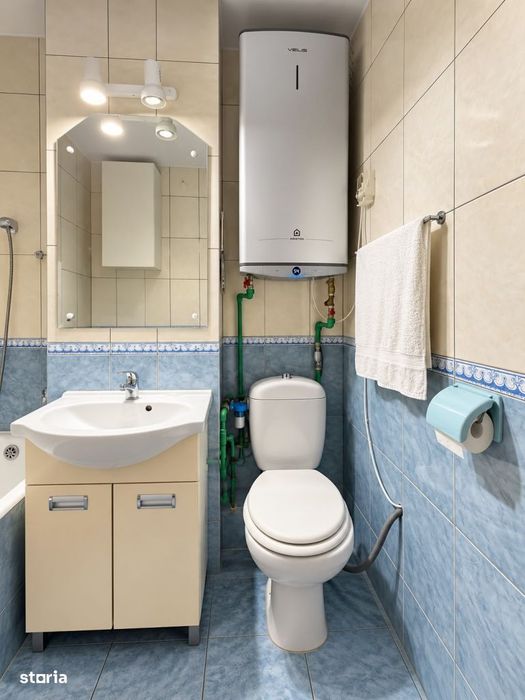 Victoria-Bd Tomis | Apart decomandat, renovat, mobilat si parcare