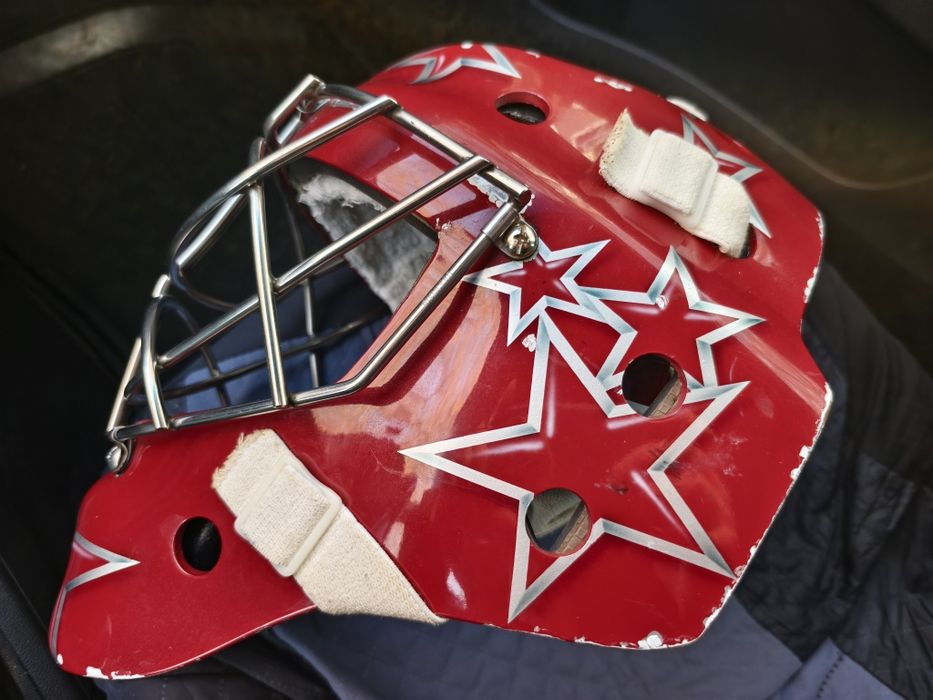 Шлем вратарский хоккейный