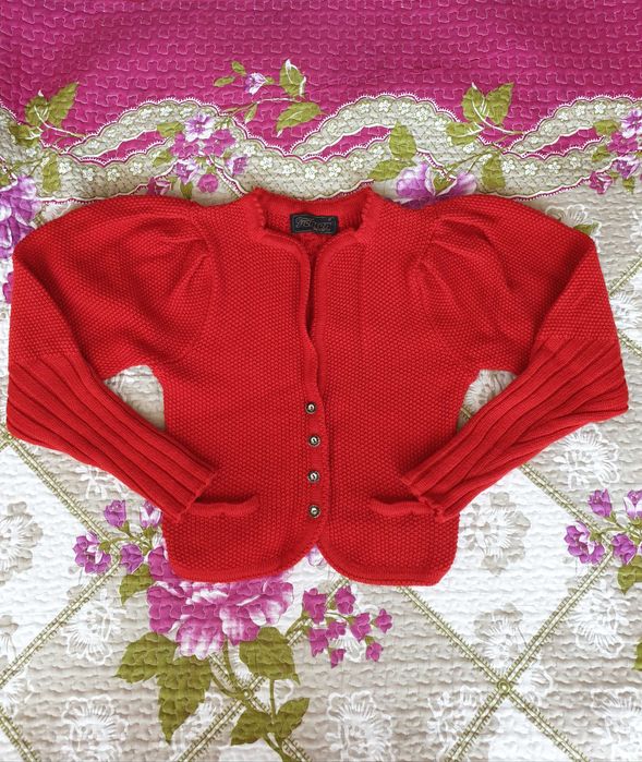 Cardigan bolero bavarez crop tricot rosu lana traditional