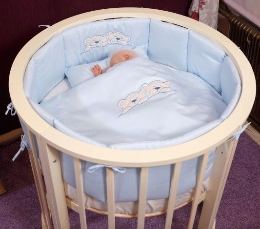 Продам детскую кроватку