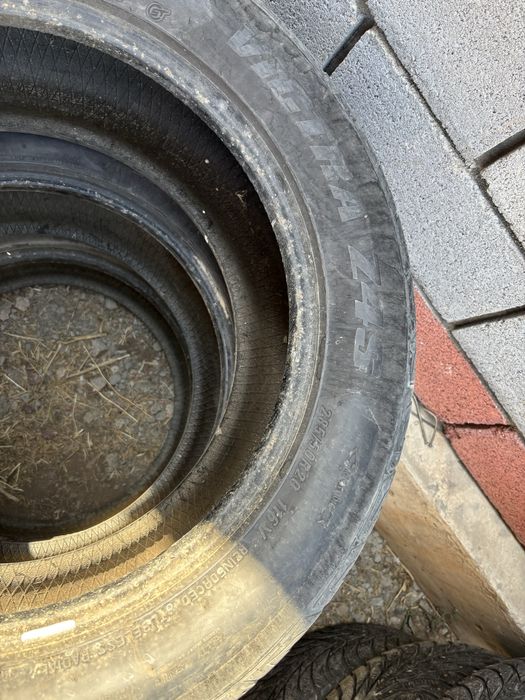 Продам резину MAXXIS 285/50r20