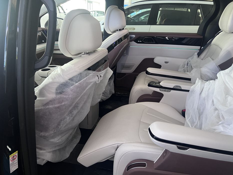 BYD XIA DM-I 180km