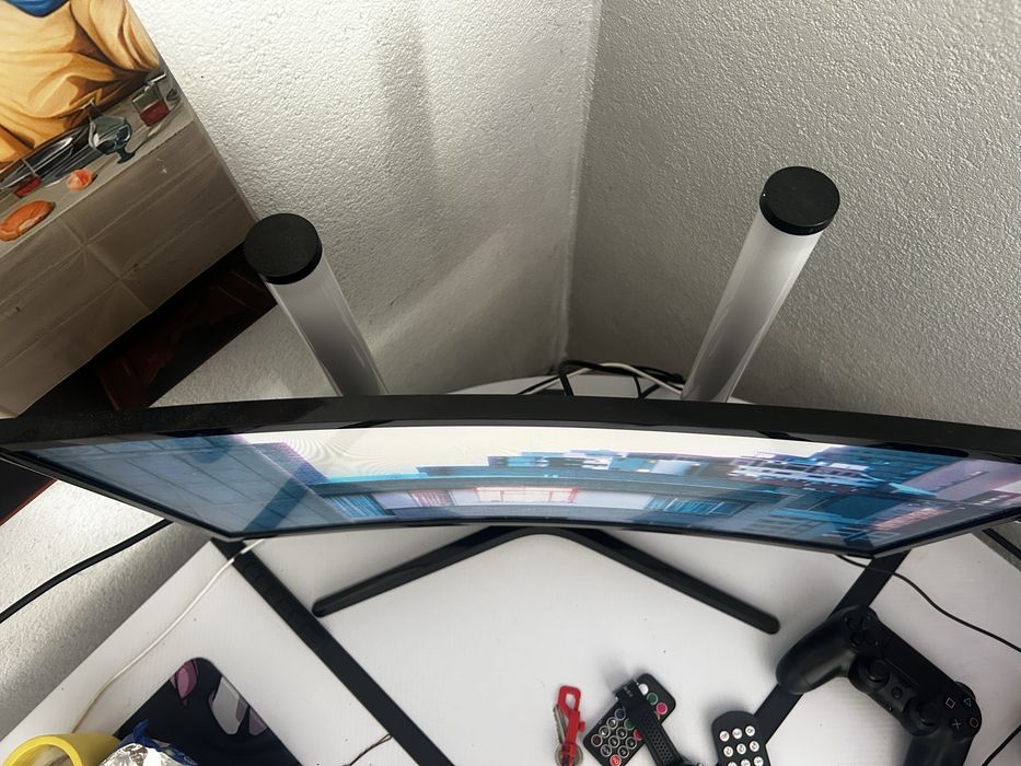 Monitor samsung curved 24”