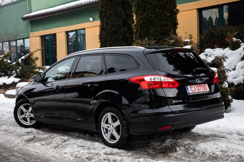 Ford        focus
