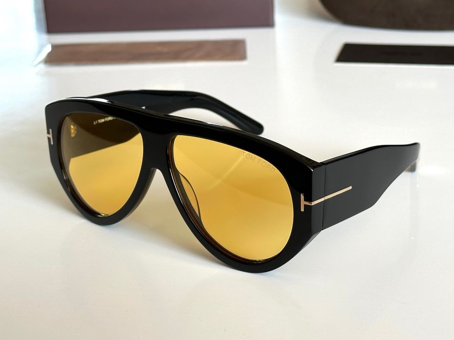Слънчеви очила Tom Ford FT1044