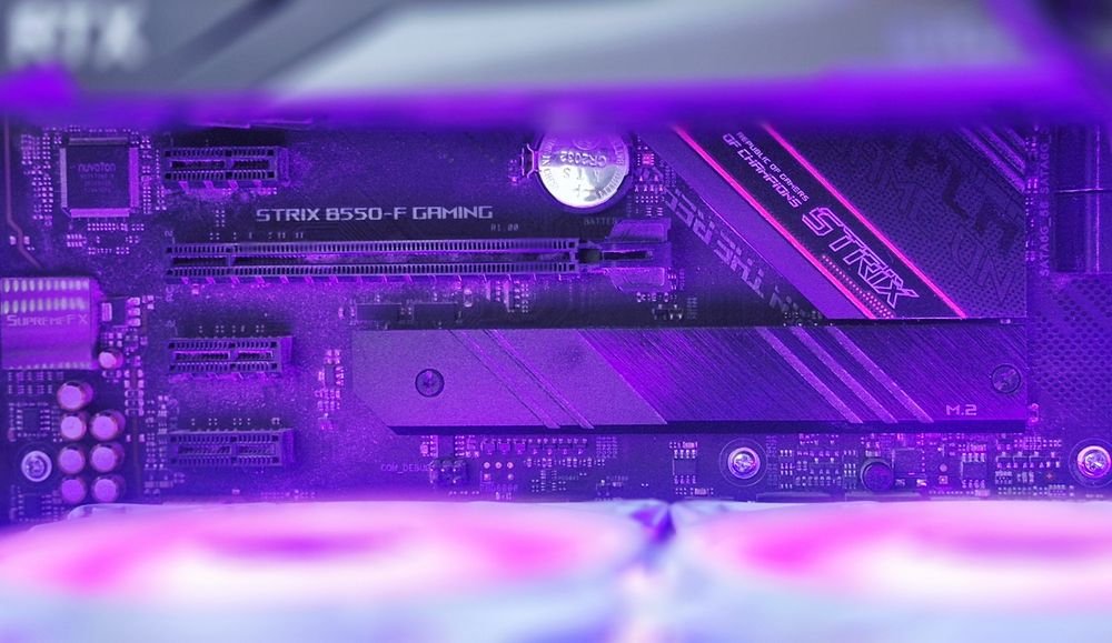 Placa baza Asus ROG B550F Gaming AM4