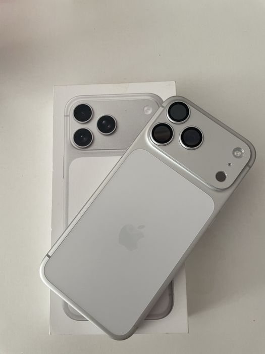 Iphone 17 pro max , 256 gb , Dual sim