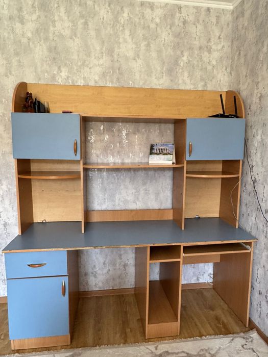 Продается шкаф в хорошем состоянии