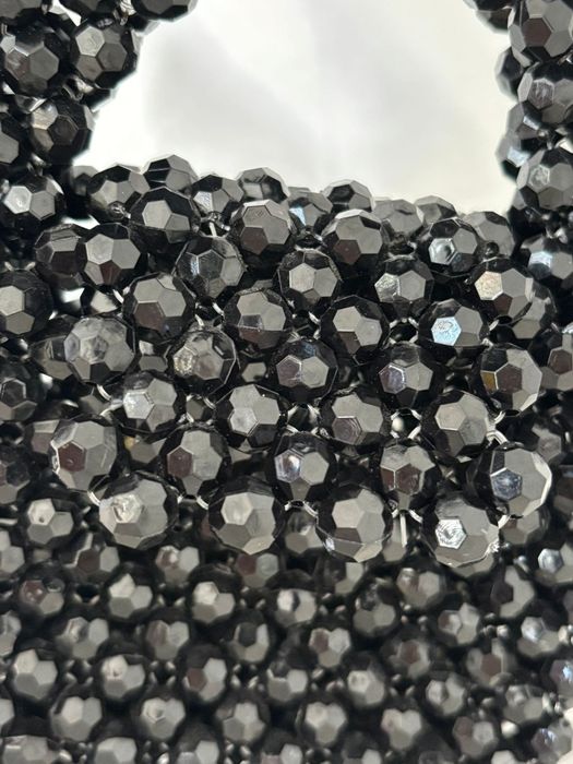 Всяка жена си има право да се глези.