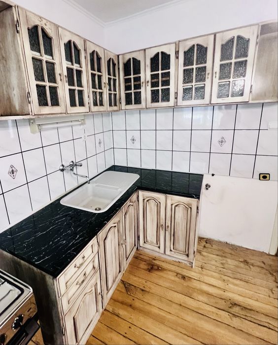 Ъглова Кухня  180/180