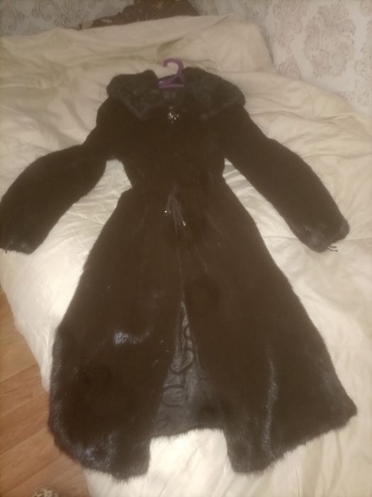 Продам норковые шубы