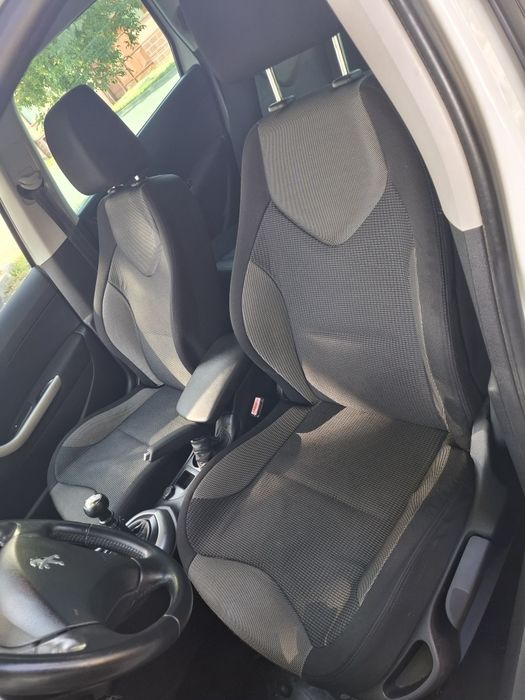 PEUGEOT 308 2013 — imagine 4