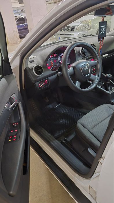 Audi A3 S-Line FACELIFT 1.6 Газ/бензин