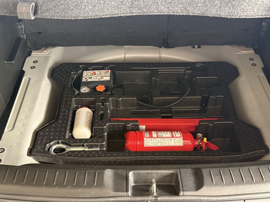 Suzuki Vitara 2023 • 46.163 km • 1.4 Benzină + Hybrid