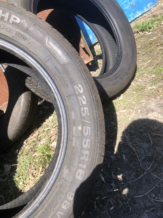 Продам Резину на 18