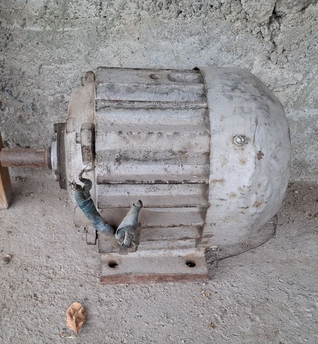 Электродвигатель