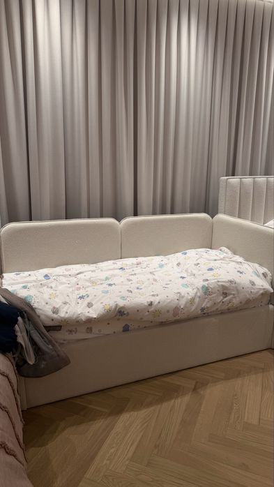 Детский кровать