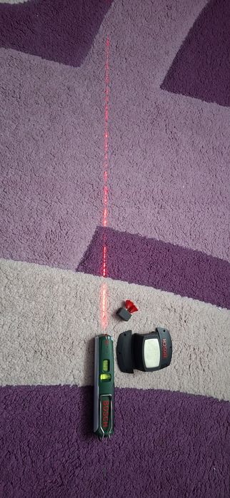 Nivela laser bosch pll 5