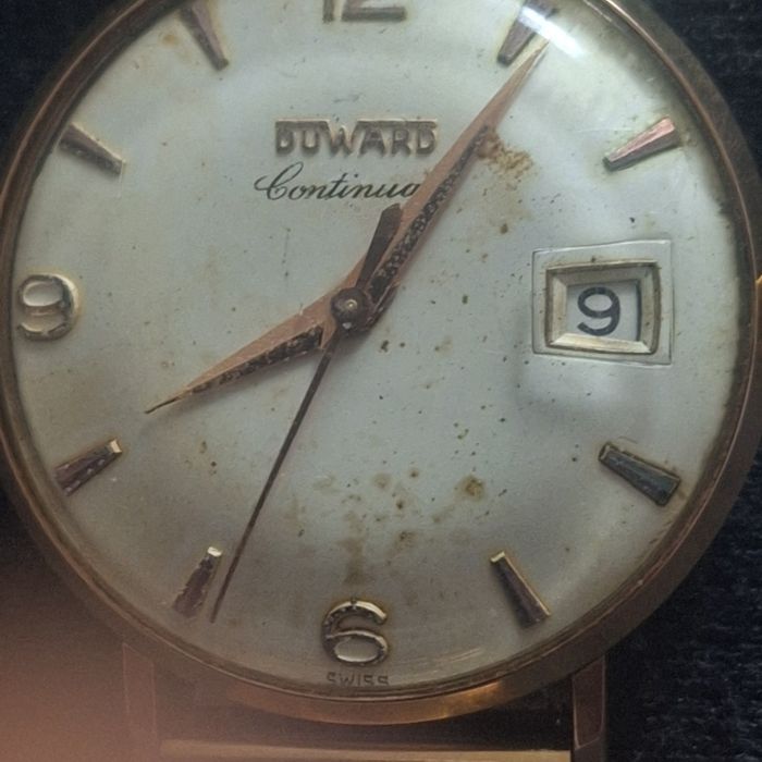 Ръчен часовник(самонавиващ) Duward bontinual