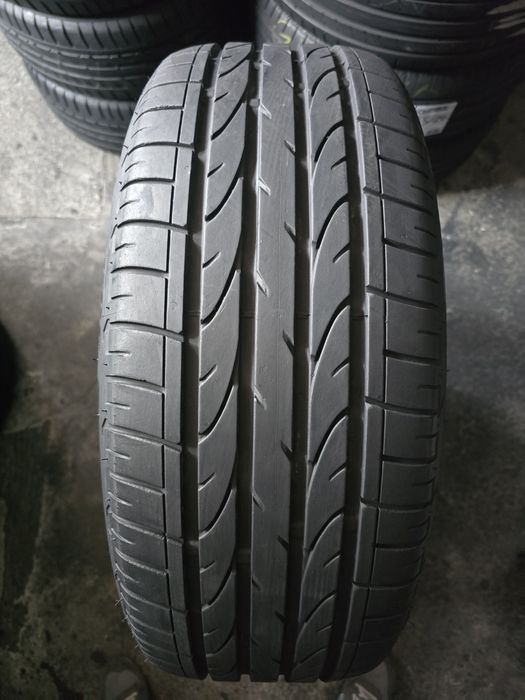 Bridgestone 235/45 R19 95V vară