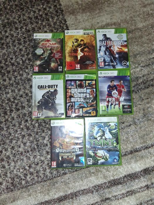 Xbox 360 cu 8 jocuri