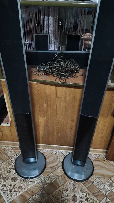 Колонки от домашнего кинотеатра