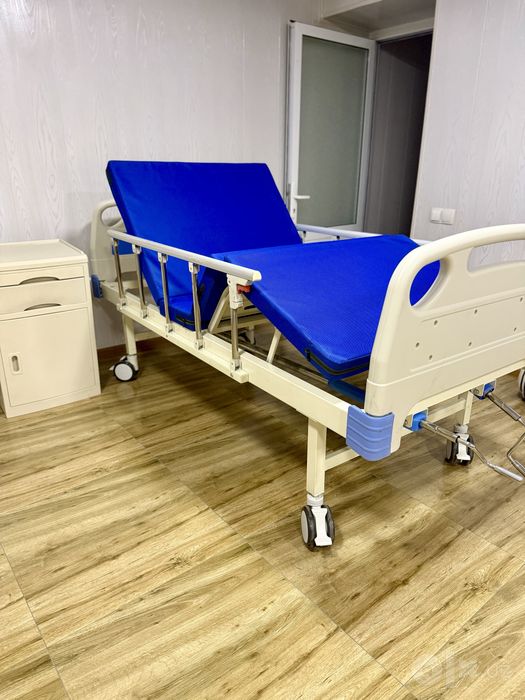 Funksiyali bemorlar uchun tibbiy krovat sotiladi| bosh va oyoqga qulay