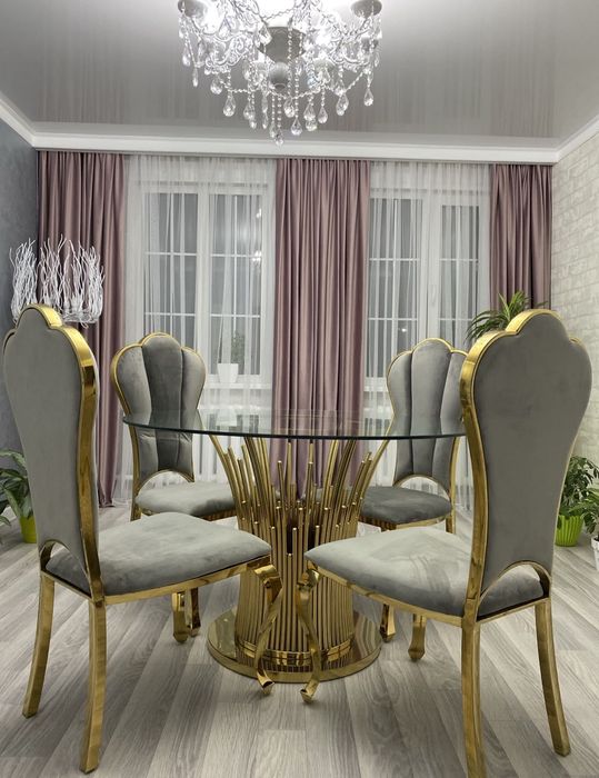 Стол и 4 стула , срочно! Продается, не дорого