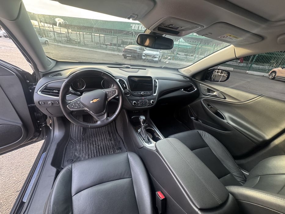 Malibu premier sotiladi 2022