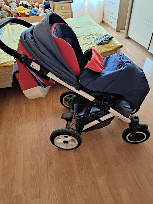 Бебешка количка,използвана!