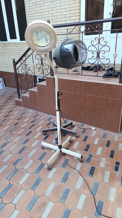 Lampa sushilka kreslo sotiladi