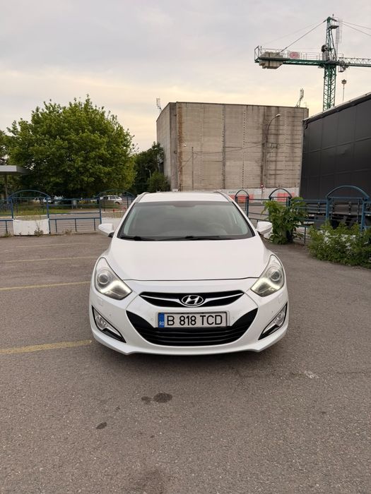 HYUNDAI i40 2013 — imagine 3