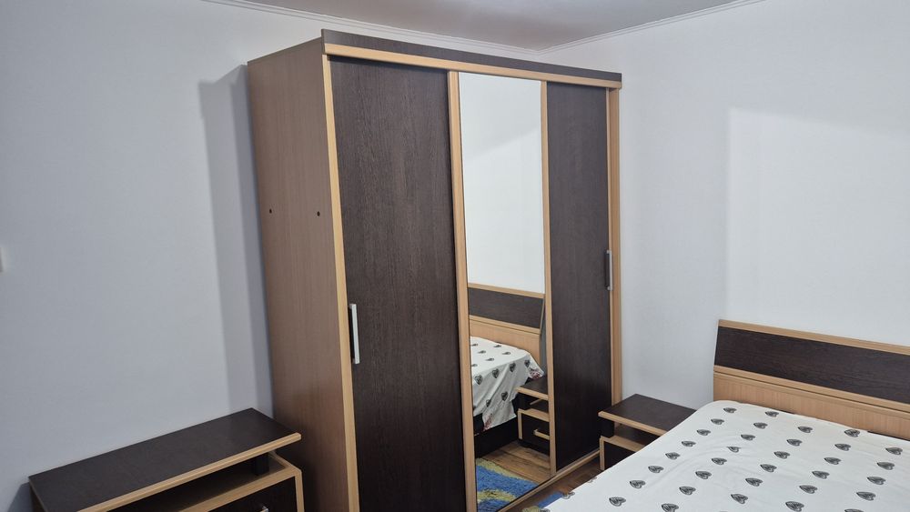Vind apartament 2 camere