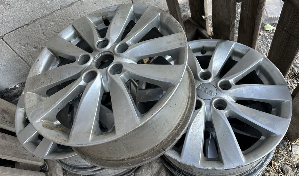 Продам диски на киа