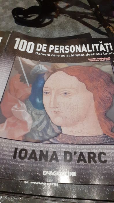100 de personalități