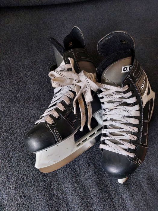 Patine Hockey CCM 92